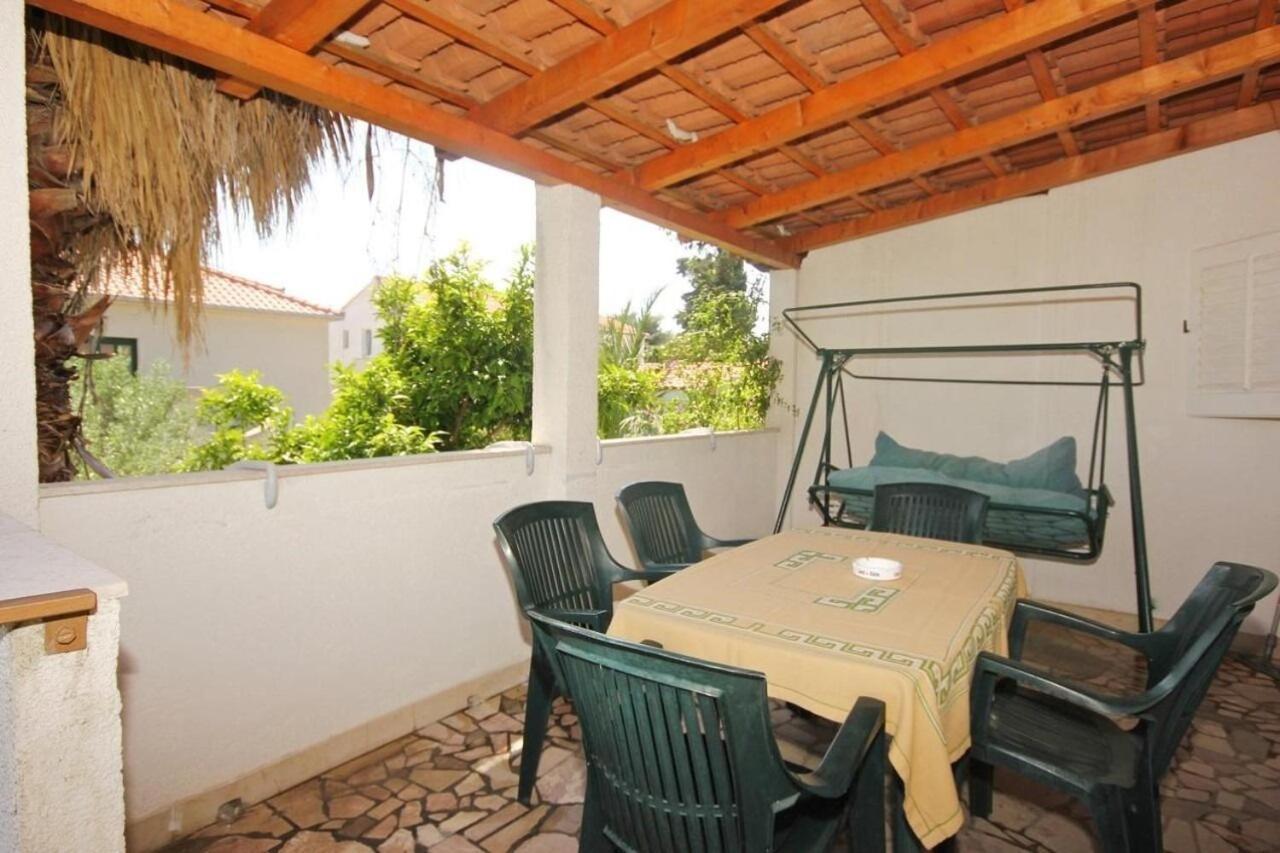 אורביץ Apartments Tonka - 150M From The Sea & Parking מראה חיצוני תמונה