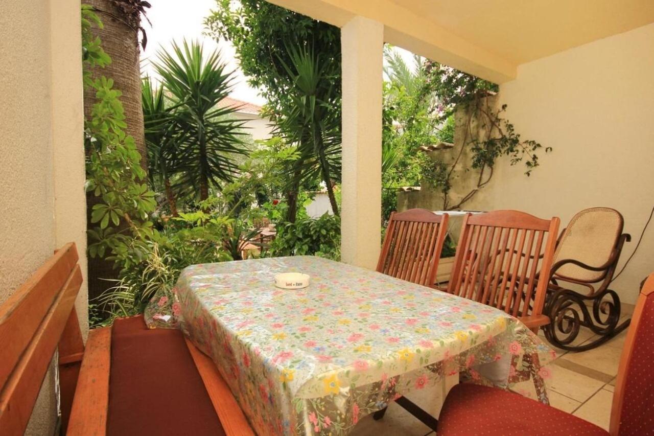 אורביץ Apartments Tonka - 150M From The Sea & Parking מראה חיצוני תמונה