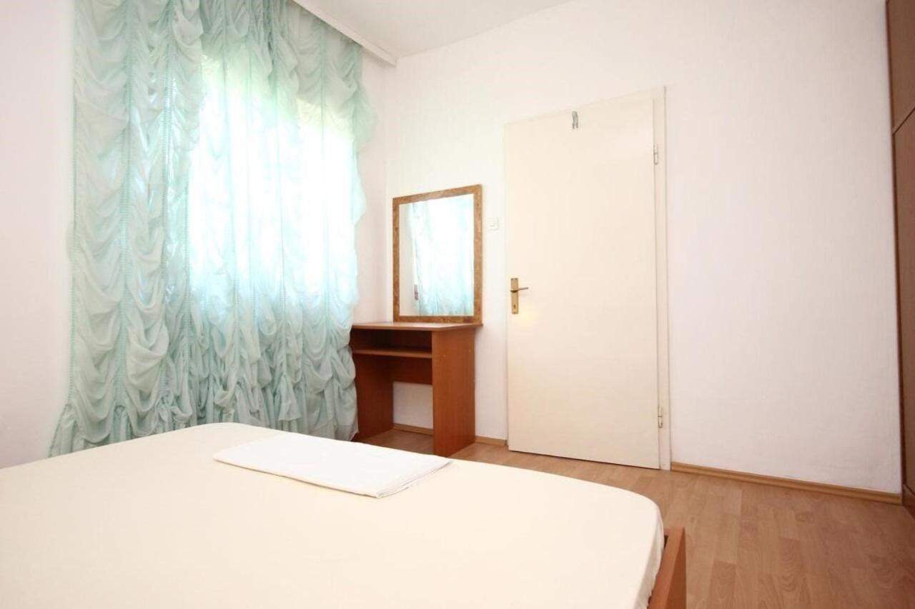 אורביץ Apartments Tonka - 150M From The Sea & Parking מראה חיצוני תמונה