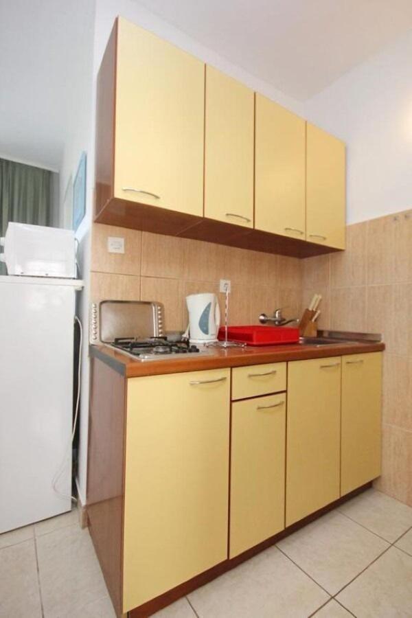 אורביץ Apartments Tonka - 150M From The Sea & Parking מראה חיצוני תמונה