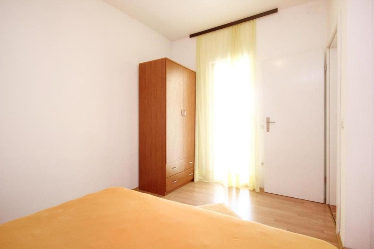 אורביץ Apartments Tonka - 150M From The Sea & Parking מראה חיצוני תמונה